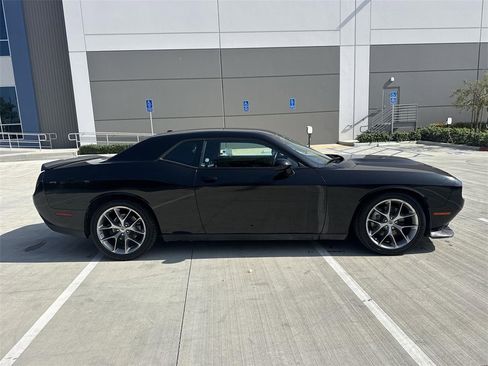 Used 2023 Dodge Challenger GT image 2