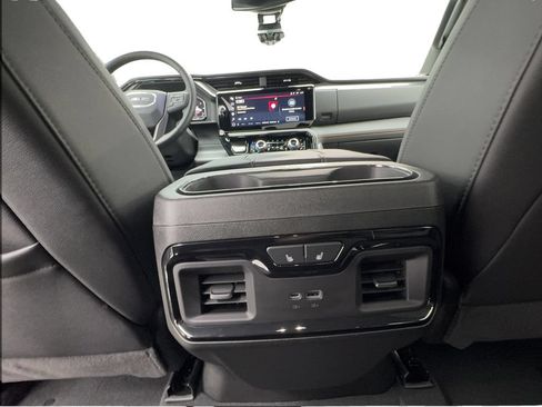 Used 2025 GMC Sierra 1500 AT4 AWD/4WD image 43