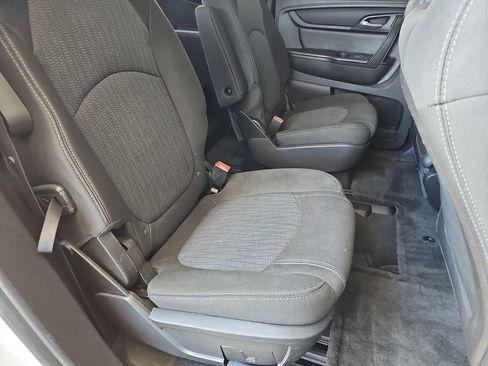 Used 2016 Chevrolet Traverse LT w/ Style and Technology Package AWD/4WD image 19