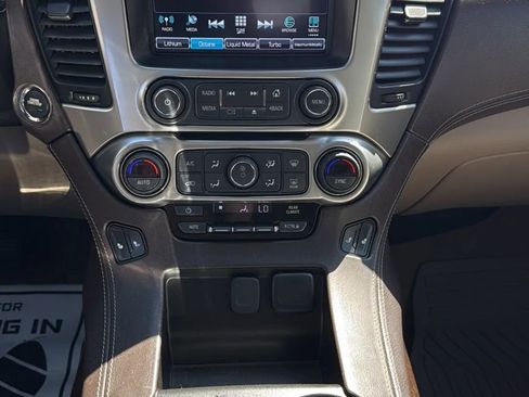 Used 2019 Chevrolet Tahoe LT w/ LT Signature Package AWD/4WD image 21