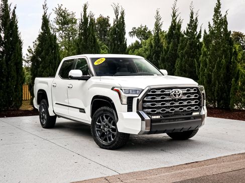Used 2026 Toyota Tundra Platinum AWD/4WD image 2
