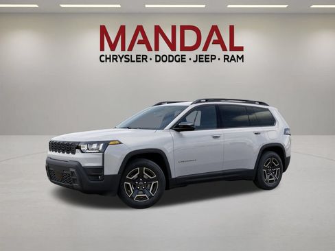 New 2026 Jeep Cherokee Laredo AWD/4WD image 2