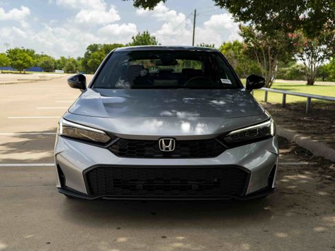 Used 2025 Honda Civic Sport image 3