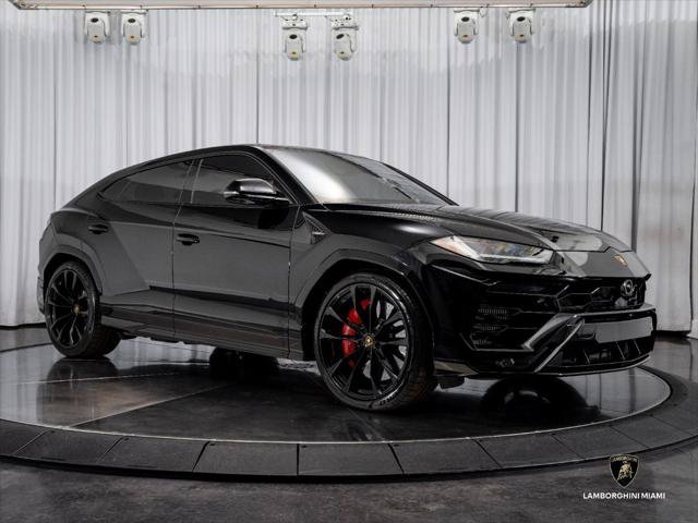 Used 2022 Lamborghini Urus AWD/4WD image 17