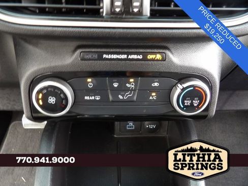 Certified 2022 Ford Escape SE image 14