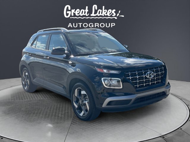 Used 2025 Hyundai Venue SEL FWD image 7