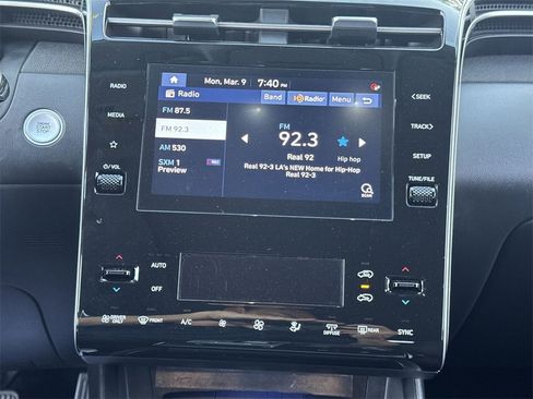 Used 2022 Hyundai Tucson SEL image 11