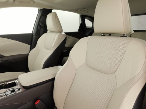 Used 2024 Lexus RX 350 Premium w/ Cold Area Package AWD/4WD image 32