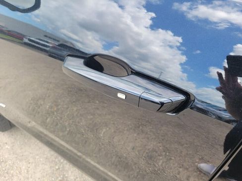 New 2026 Buick Enclave Sport Touring w/ Super Cruise Package image 11