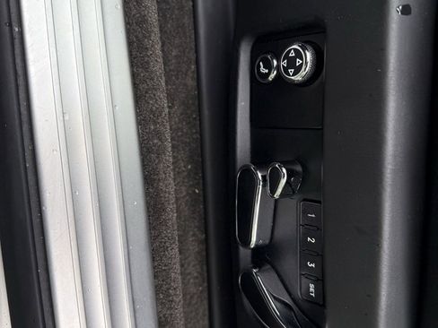 Used 2011 Bentley Continental GT Speed image 30