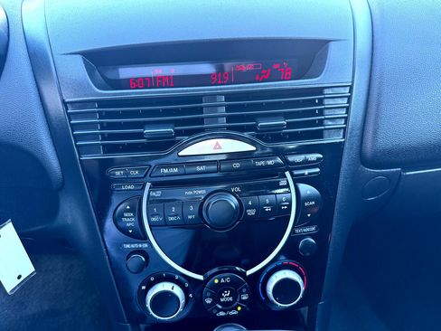 Used 2005 MAZDA RX-8 w/ AT Grand Touring Pkg image 16