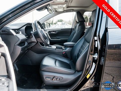 Certified 2025 Toyota RAV4 XLE Premium image 25