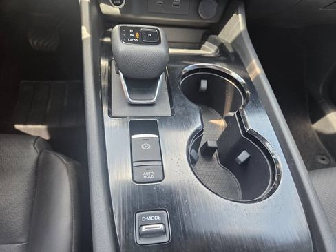 Used 2023 Nissan Rogue SV w/ SV Premium B Package FWD image 18