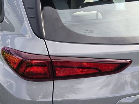 Used 2023 Hyundai Kona SE FWD image 8