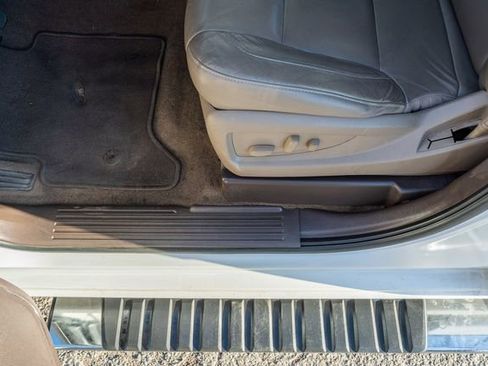 Used 2017 GMC Sierra 1500 SLT w/ SLT Premium Package image 18