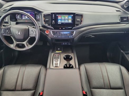 Used 2024 Honda Passport TrailSport image 17