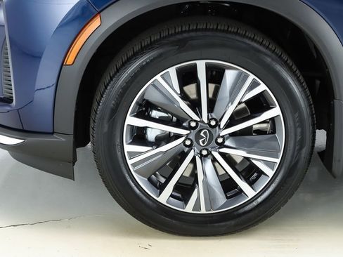 New 2026 INFINITI QX60 Luxe w/ Cargo Package AWD/4WD image 5