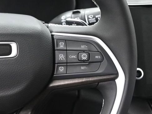 New 2026 Jeep Grand Cherokee L 4WD image 31