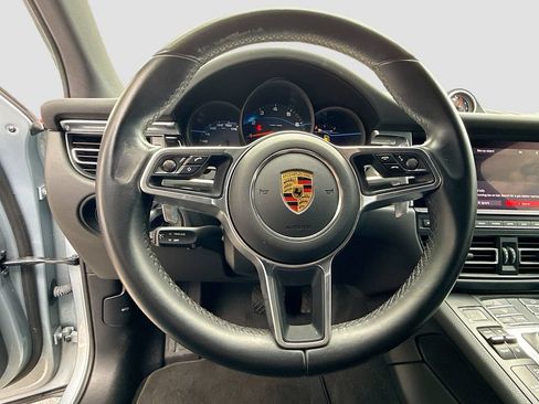Used 2021 Porsche Macan AWD/4WD image 12