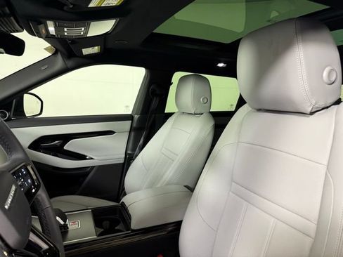 Certified 2026 Land Rover Range Rover Evoque S AWD/4WD image 6