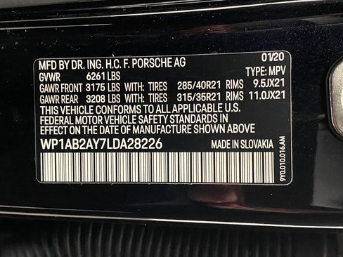 Used 2020 Porsche Cayenne S image 36