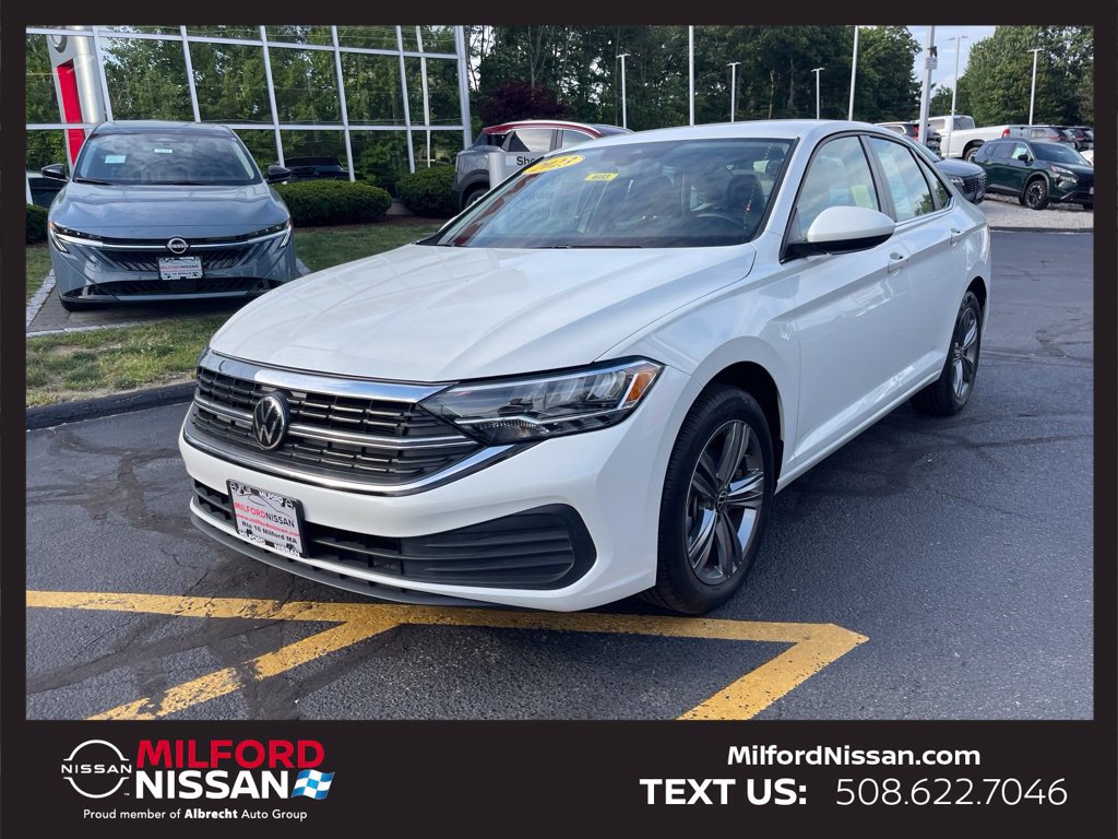 Used 2023 Volkswagen Jetta SE FWD image 1