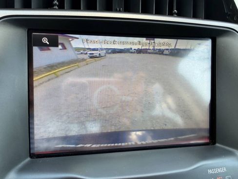Used 2011 Ford Edge SEL w/ 202A Rapid Spec Order Code AWD/4WD image 24