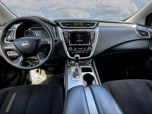 Used 2019 Nissan Murano S AWD/4WD image 7