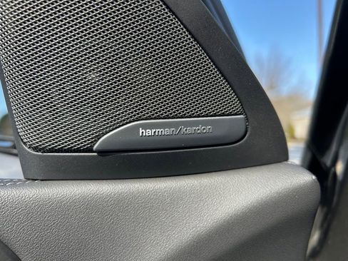 Used 2024 BMW X6 xDrive40i image 48