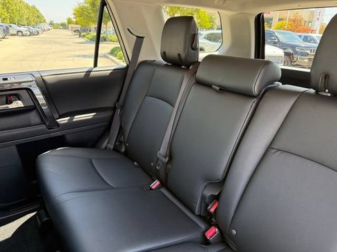Used 2020 Toyota 4Runner TRD Pro AWD/4WD image 33