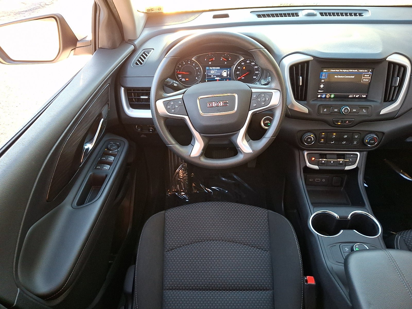 Certified 2023 GMC Terrain SLE FWD image 11