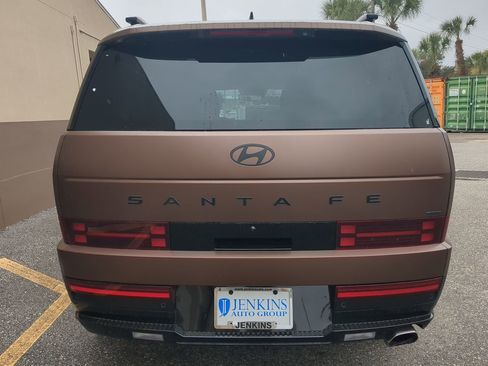 Used 2025 Hyundai Santa Fe Calligraphy image 5