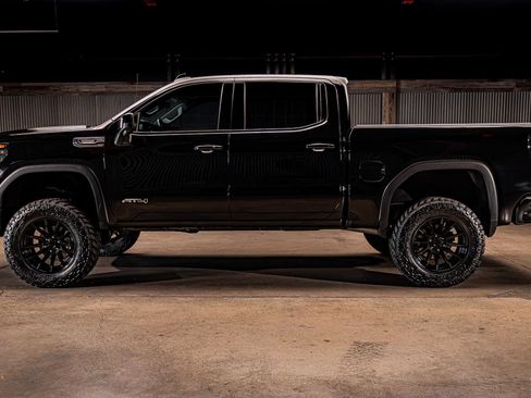 Used 2022 GMC Sierra 1500 AT4 AWD/4WD image 6