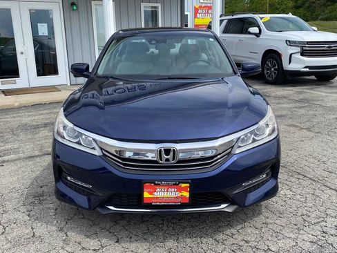 Used 2017 Honda Accord EX image 9