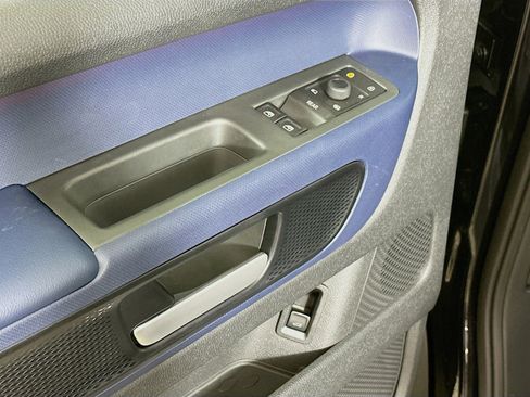 New 2025 Volkswagen ID. Buzz Pro S image 16