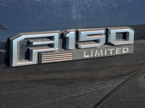 Used 2019 Ford F150 Limited w/ Trailer Tow Package image 10