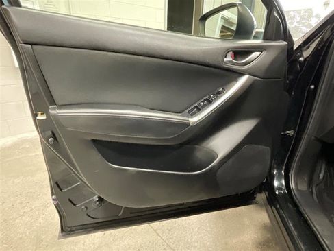 Used 2016 MAZDA CX-5 Touring image 10