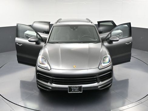 Certified 2022 Porsche Cayenne image 34