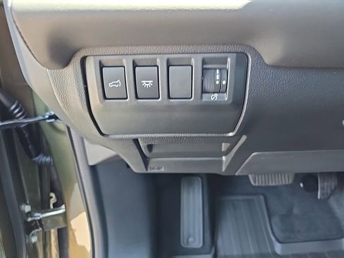 New 2025 Subaru Ascent Limited w/ Popular Package #1 image 19