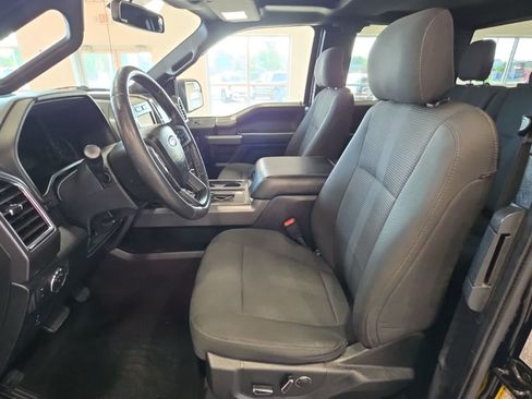 Used 2016 Ford F150 XLT w/ Equipment Group 302A Luxury AWD/4WD image 21