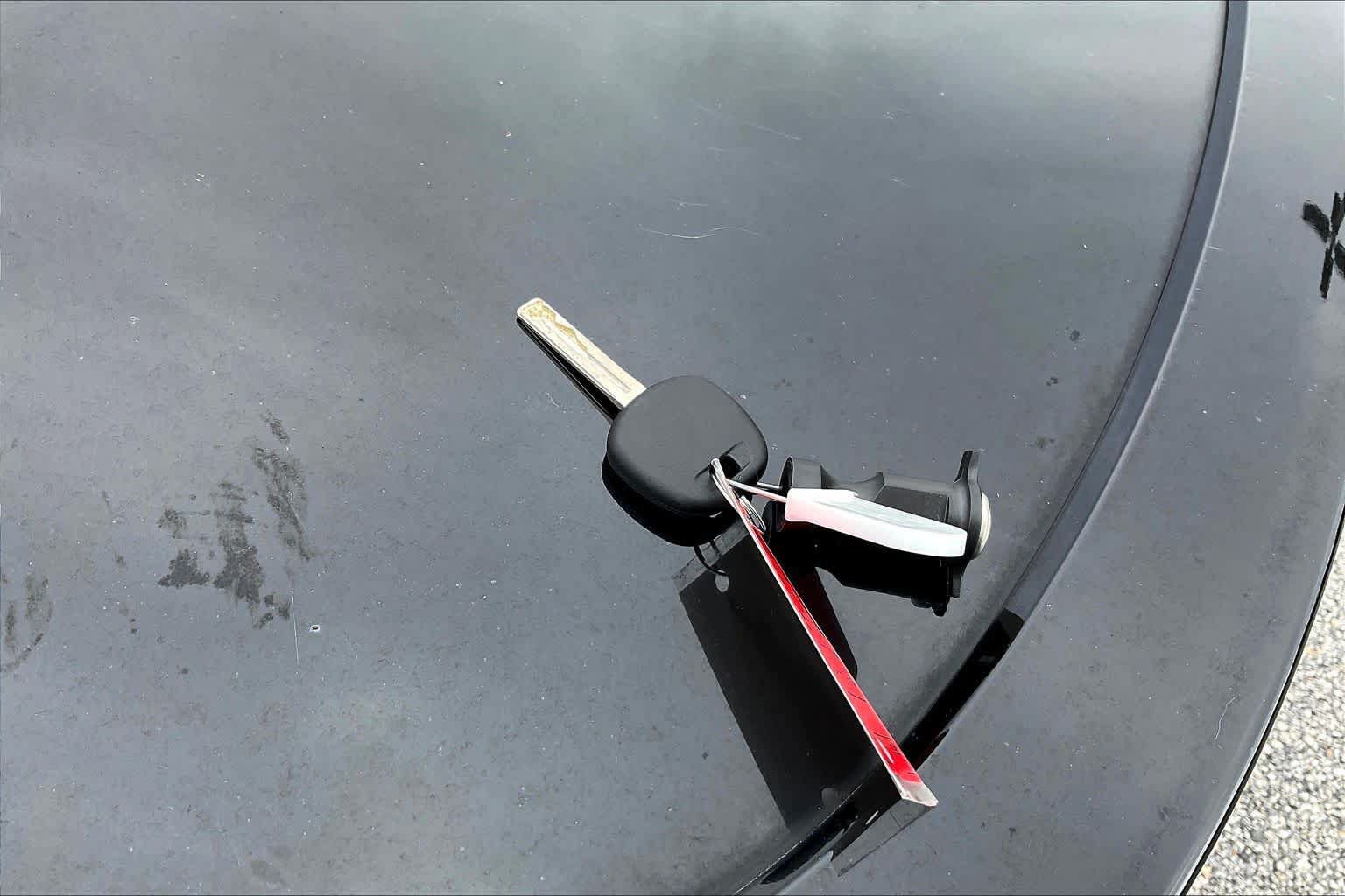 Used 2023 Toyota Camry SE FWD image 14