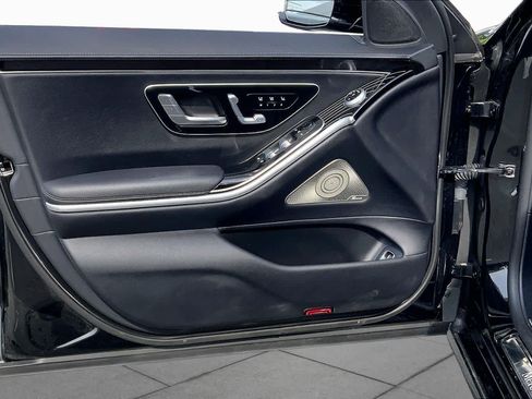 Used 2022 Mercedes-Benz S 580 4MATIC Sedan image 22