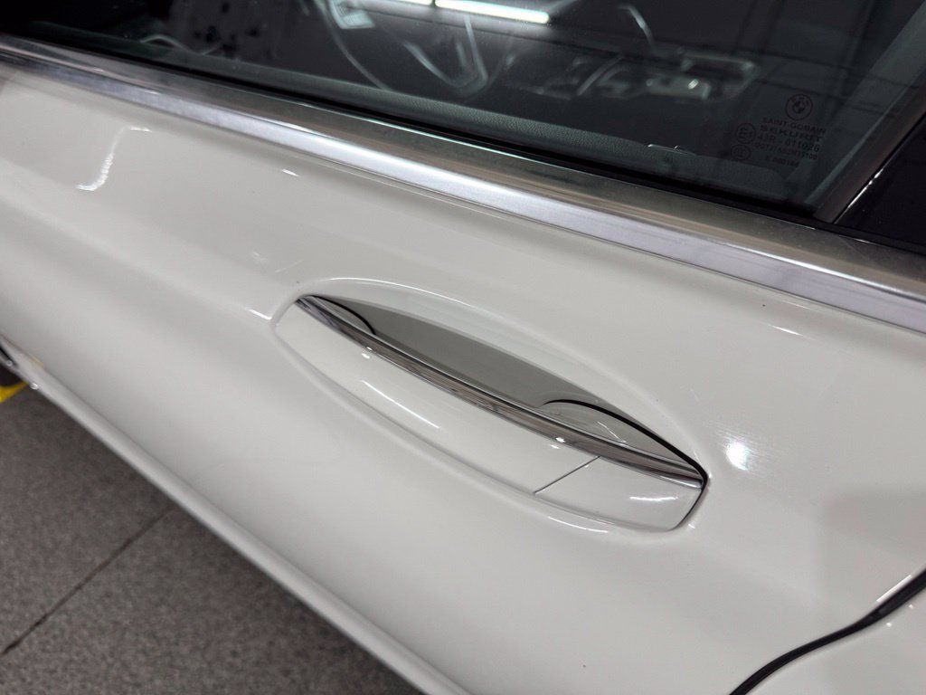 Used 2022 BMW 745e xDrive AWD/4WD image 19