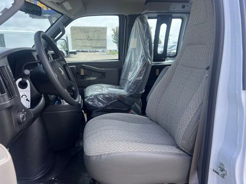 New 2025 Chevrolet Express 2500 image 11