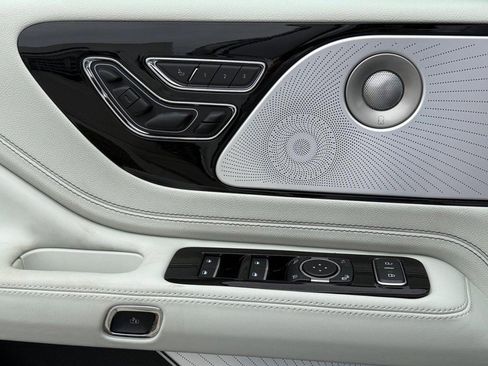 New 2026 Lincoln Aviator Black Label image 19