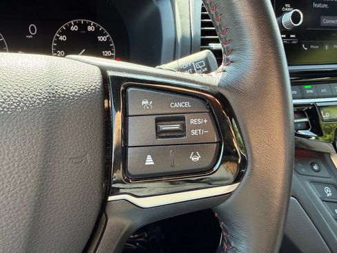 Used 2025 Honda Odyssey Sport-L image 16