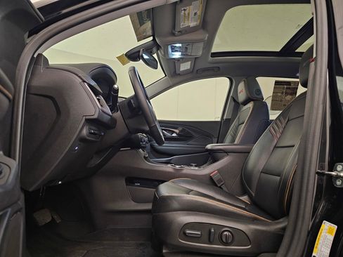 Used 2024 GMC Terrain AT4 w/ Infotainment Package II image 14