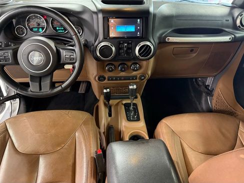 Used 2017 Jeep Wrangler Unlimited Sahara w/ Connectivity Group image 2