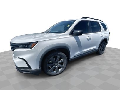 Used 2025 Honda Pilot Sport
