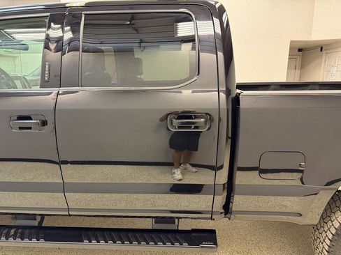 Used 2019 Ford F250 Lariat image 7